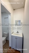 9718 N Nebraska Ave, Unit 3 in Tampa, FL - Foto de edificio - Building Photo