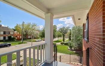 2819 Oak St in Jacksonville, FL - Building Photo - Building Photo