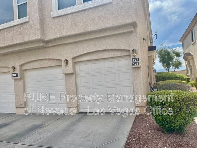 3047 Errol Flynn St in Las Vegas, NV - Building Photo - Building Photo
