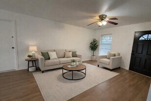 3353 Westminster Dr in Plano, TX - Building Photo