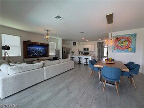 2458 Orchard St in Naples, FL - Building Photo - Building Photo