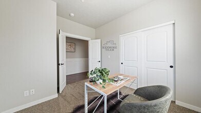 2292 Morris Ave in Richland, WA - Building Photo - Building Photo