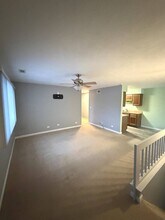 824 Dighton Ln in Schaumburg, IL - Building Photo - Building Photo