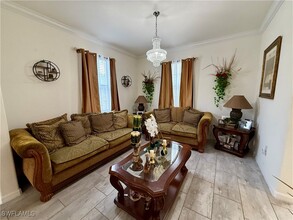 10704 Essex Square Blvd in Ft. Myers, FL - Building Photo - Building Photo