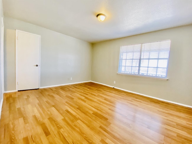 3807 Englewood Cir in Odessa, TX - Building Photo - Building Photo