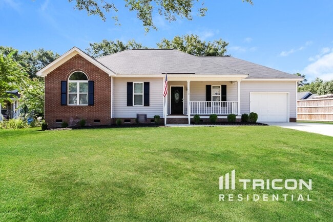 property at 118 Goldleaf St