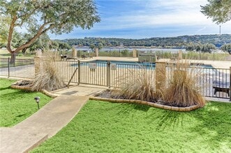 20904 Waterside Dr in Lago Vista, TX - Building Photo - Building Photo