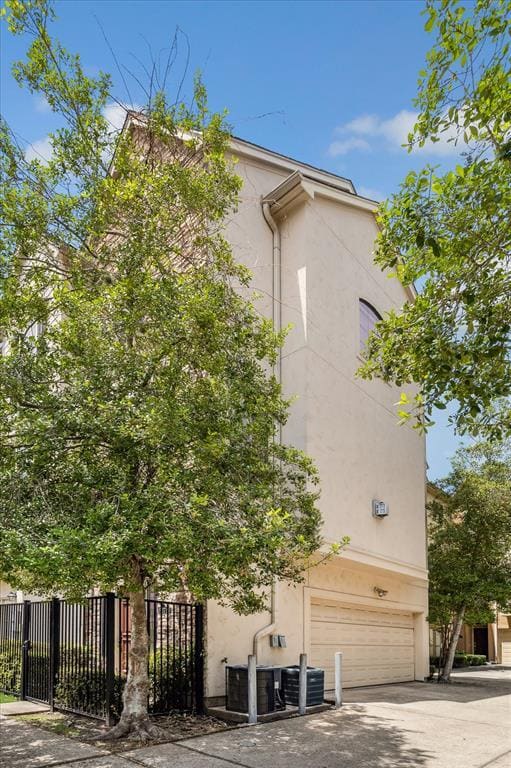 907 Knox St in Houston, TX - Building Photo - Building Photo