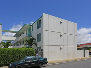 Hale Hana in Honolulu, HI - Building Photo - Building Photo