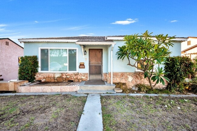 property at 10841 Washington Ave