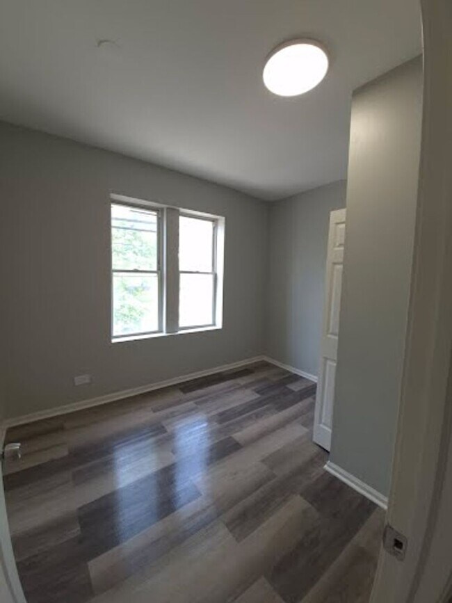 1252 S Karlov Ave in Chicago, IL - Building Photo - Building Photo