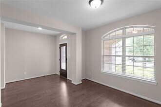23827 Via Leoni Dr in Roman Forest, TX - Building Photo - Building Photo