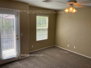 9274 Hollander Ave in Las Vegas, NV - Building Photo - Building Photo