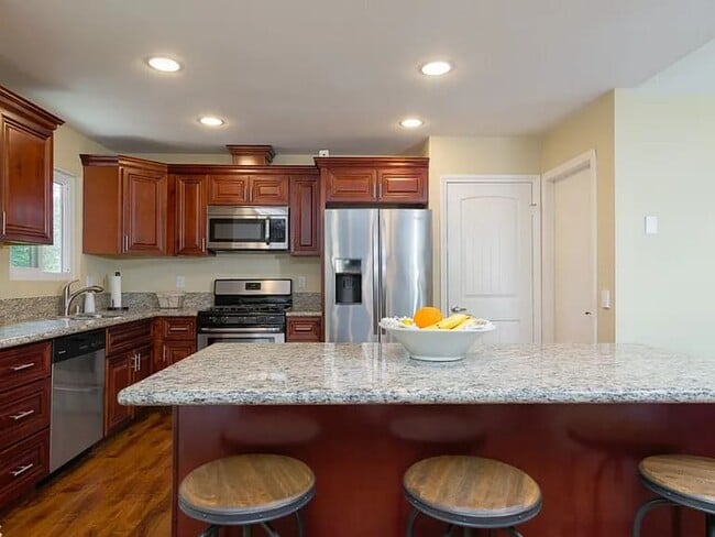 13242 Olive Grove Dr in Poway, CA - Building Photo - Building Photo