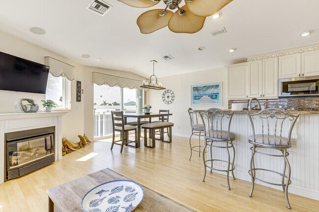 1333 Nettles Blvd in Jensen Beach, FL - Building Photo - Building Photo