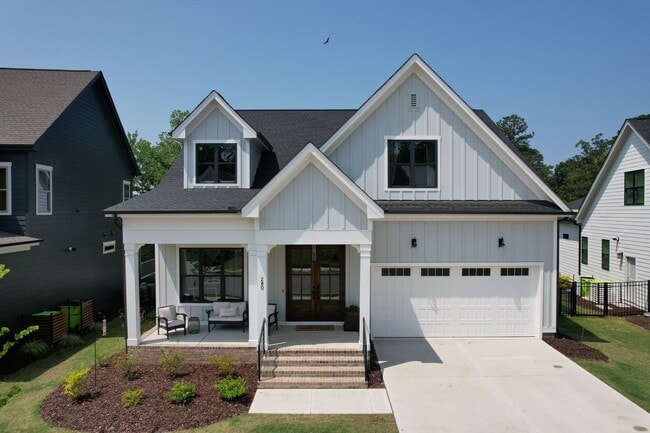 property at 280 Monteith Dr