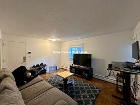 518 Putnam Ave, Unit 1 in Cambridge, MA - Building Photo