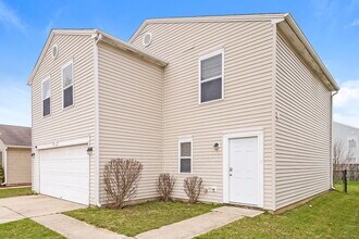 2832 Ludwig Dr in Indianapolis, IN - Foto de edificio - Building Photo