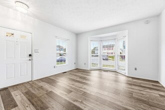 210 Eisenhower Ct in Odenton, MD - Building Photo - Building Photo