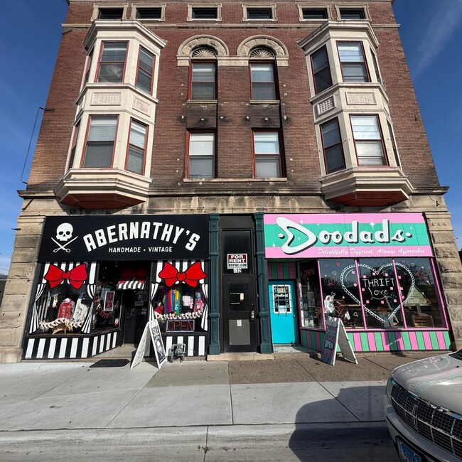 property at 432 W 3rd St