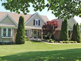 109 Lantern Trail in Midway, KY - Building Photo