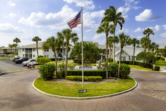 Woodside at Port Malabar in Palm Bay, FL - Building Photo - Building Photo