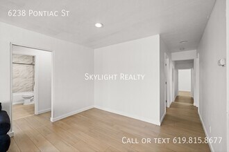 6238 Pontiac St in San Diego, CA - Foto de edificio - Building Photo