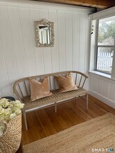 9 Rowland Pl in Westport, CT - Building Photo - Building Photo
