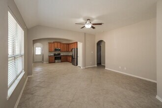 20762 Rainmead Dr in Katy, TX - Building Photo - Building Photo