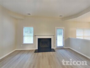 821 Monroe Ct in Braselton, GA - Building Photo - Building Photo