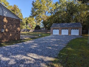 12016 River Rd in Chesterfield, VA - Building Photo - Building Photo