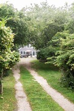 40 Ditch Plains Rd in Montauk, NY - Building Photo - Building Photo