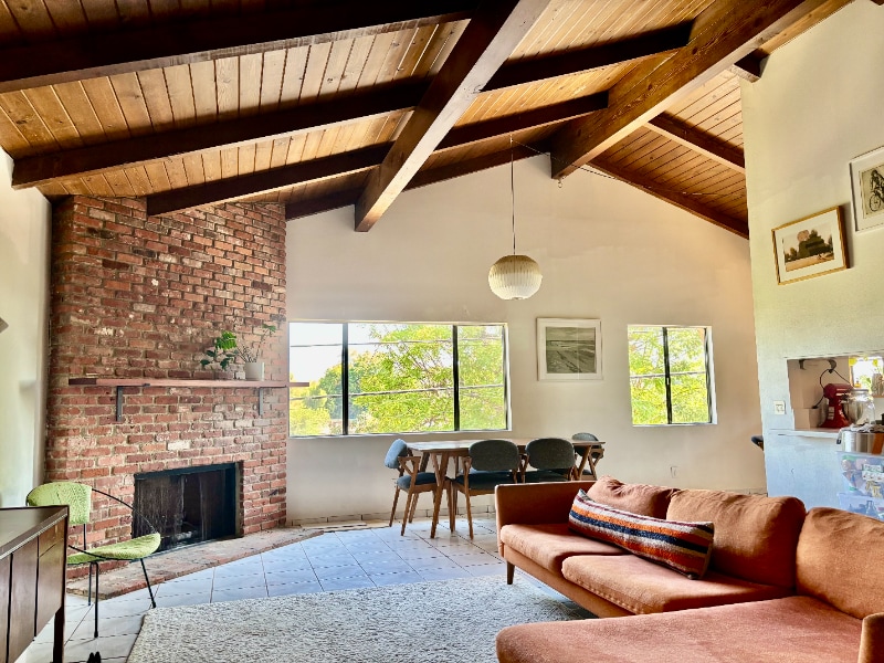 1007 Terrace 49 in Los Angeles, CA - Building Photo