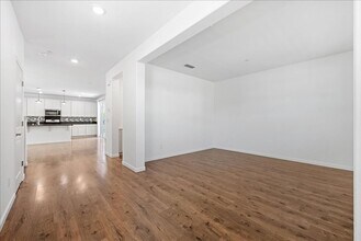 2560 Greg Jarvis Ave in Sacramento, CA - Building Photo - Building Photo