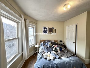 97 Kilsyth Rd, Unit 3 in Boston, MA - Foto de edificio - Building Photo
