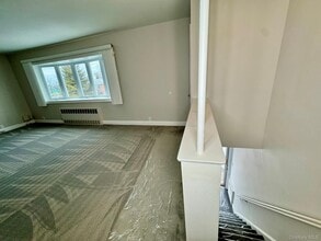 15-14 200th St in Queens, NY - Building Photo - Building Photo