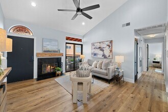 3709 7th Ave in San Diego, CA - Foto de edificio - Building Photo