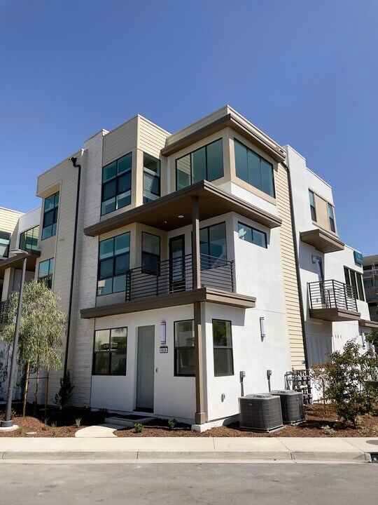 9636 New Morning Pl in Rancho Cucamonga, CA - Building Photo