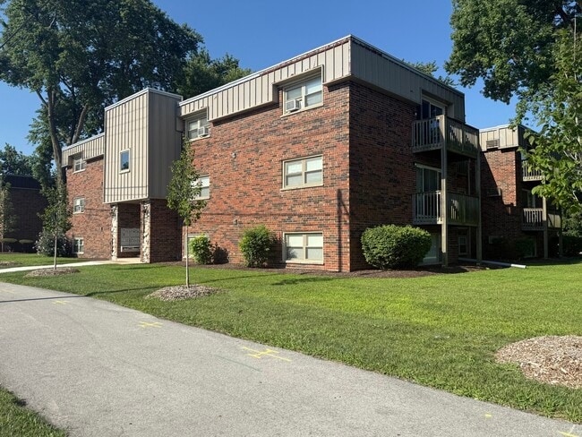 property at 5720 East Ave