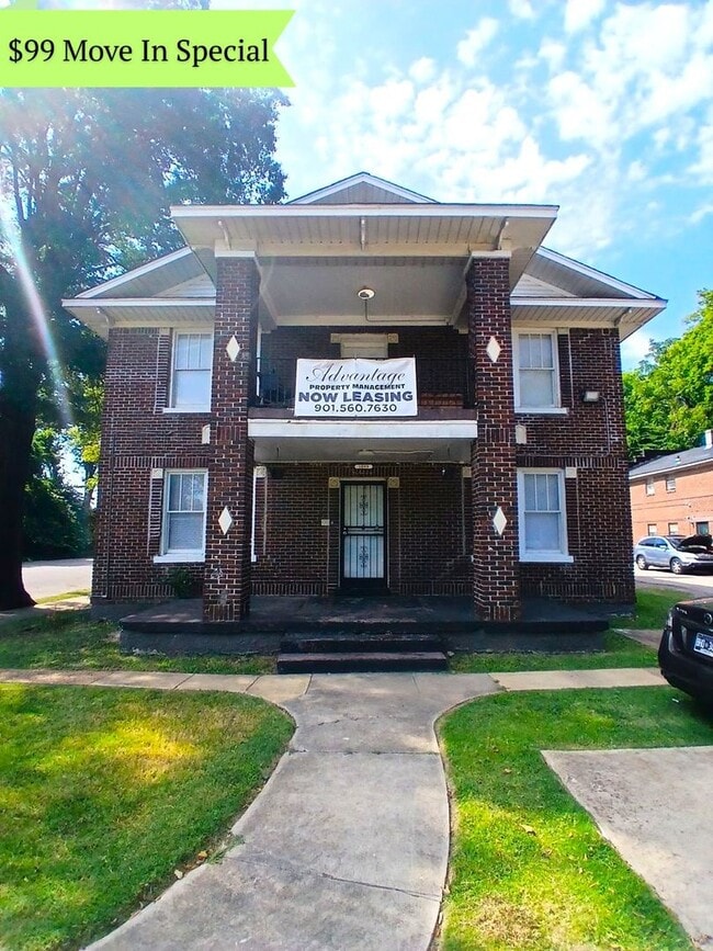 property at 525 N Waldran Blvd