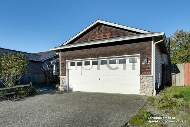 property at 6117 101st Pl NE