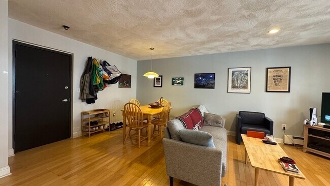 115 Highland Ave in Somerville, MA - Building Photo - Building Photo