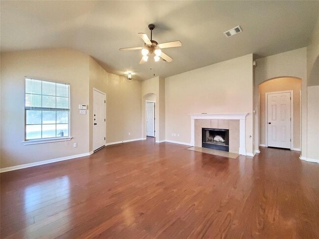 491 Goldenrod St in Kyle, TX - Building Photo - Building Photo