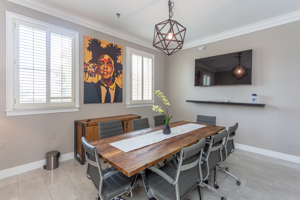 Vie at University Downs Apartments in Tuscaloosa, AL