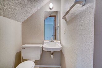 2629 Elwood Dr in Edmond, OK - Building Photo - Building Photo