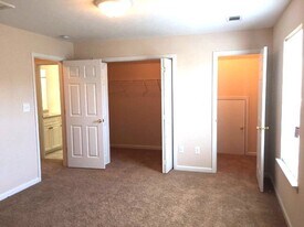 913 Cabot Cove in Augusta, GA - Building Photo