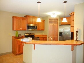 429 Stone Grove Dr in Manhattan, KS - Building Photo - Building Photo