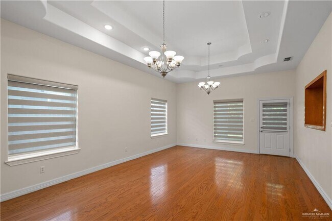 2512 S Calle Madrid in Pharr, TX - Building Photo - Building Photo