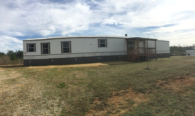 126 Herschel's Way in Jasper, AL - Building Photo - Building Photo