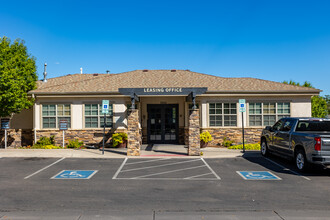 Boulder Crossroads - Incredible location a... in Denver, CO - Building Photo - Building Photo